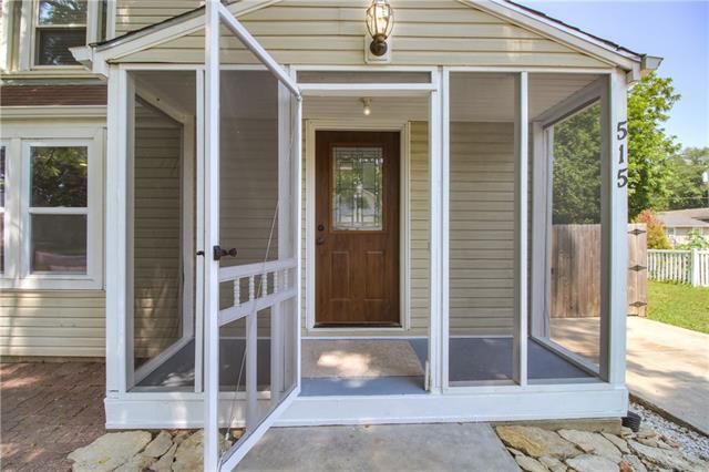 515 B St, Belton, MO 64012