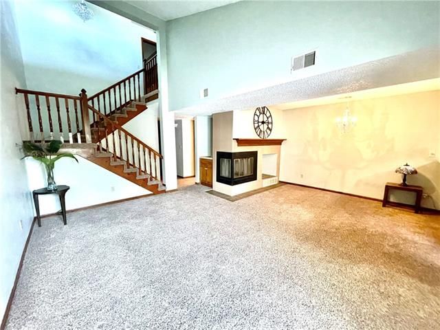 3711 43rd Ter, Kansas City, MO 64117