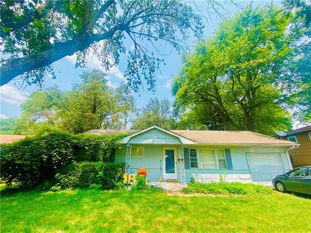 4208 E 115th St, Kansas City, MO 64137