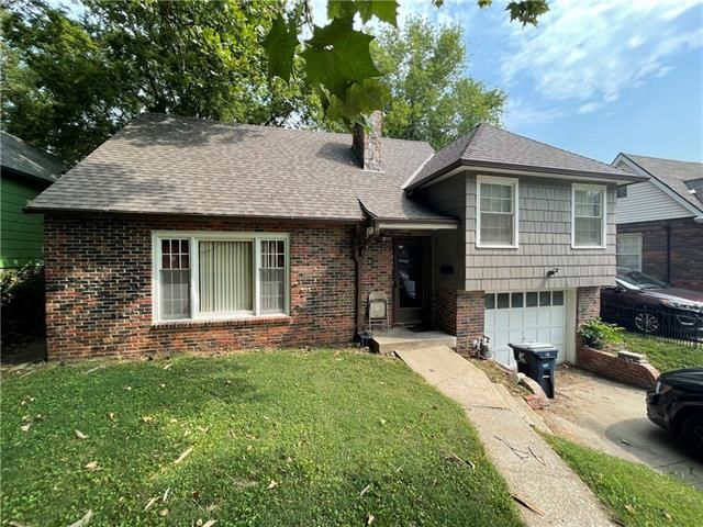 1330 E 78th St, Kansas City, MO 64131