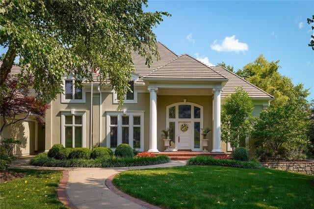 3012 W 117th St, Leawood, KS 66211