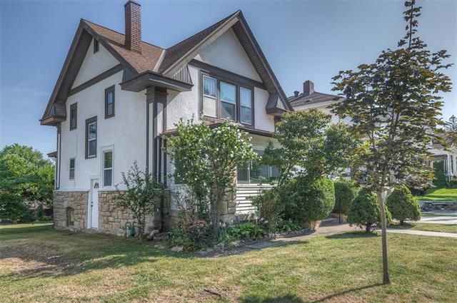 6006 E 14th St, Kansas City, MO 64126