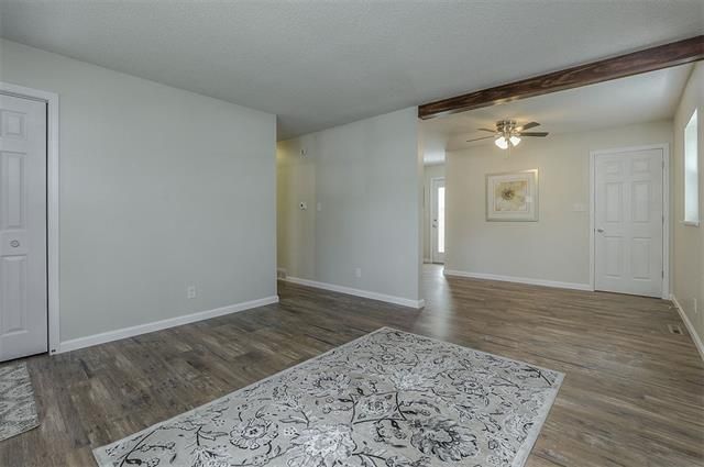 3801 E 96th St, Kansas City, MO 64137