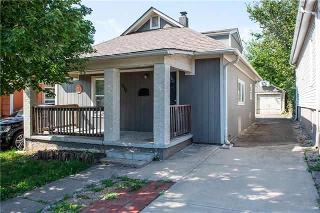 910 Homer Ave, Kansas City, KS 66101