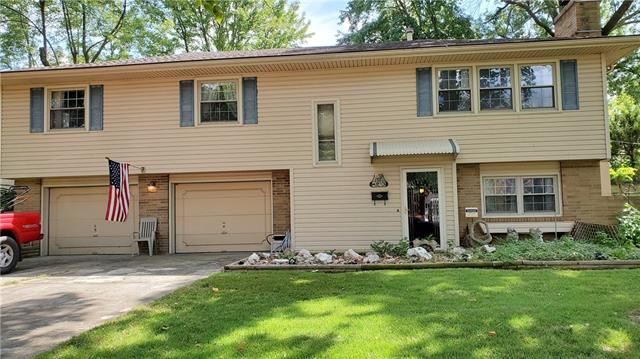 4213 E 105th St, Kansas City, MO 64137