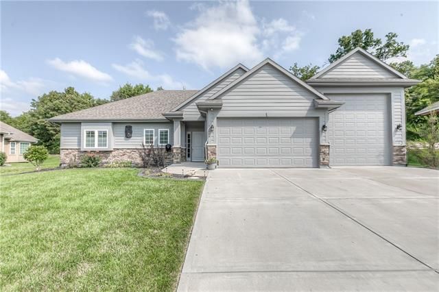 12004 E 89th Ter, Kansas City, MO 64138
