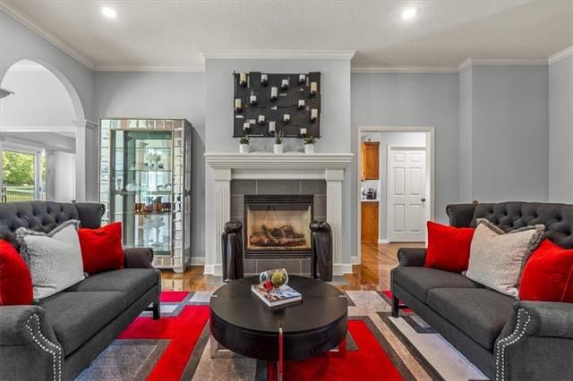 11128 E 45th St, Kansas City, MO 64133