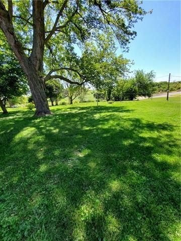 217 W State St, Troy, KS 66087