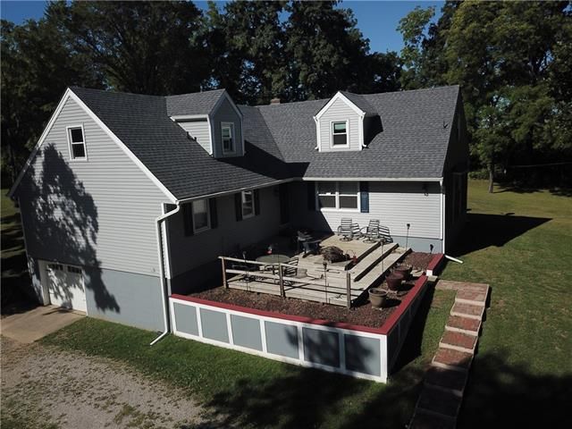 22101 E Bundschu Rd, Independence, MO 64056