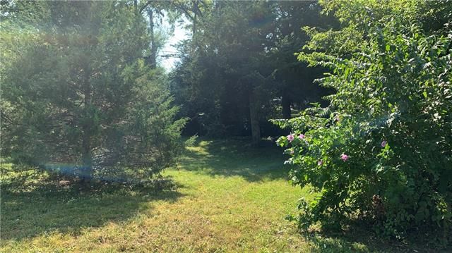 3503 E 58th Ter, Kansas City, MO 64130