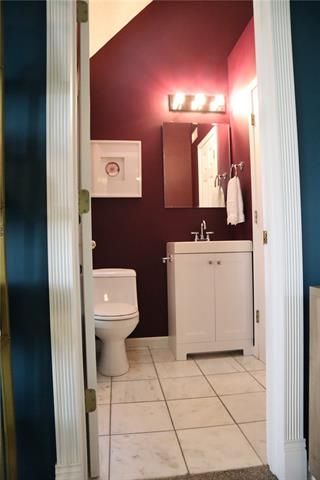 4404 Bell St, Kansas City, MO 64111