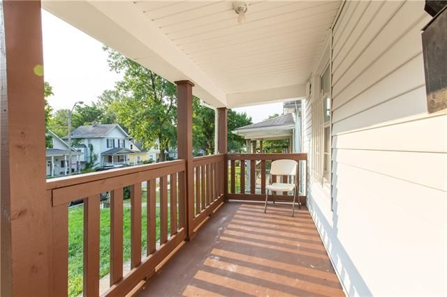 2610 Myrtle Ave, Kansas City, MO 64127