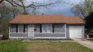 5610 E 103rd St, Kansas City, MO 64137