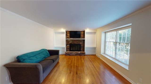 11510 Wornall Rd, Kansas City, MO 64114