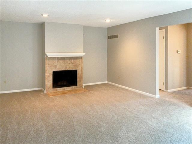 6519 Bluejacket St, Shawnee, KS 66203