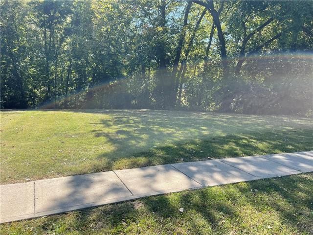 Wilson Dr, Platte City, MO 64079