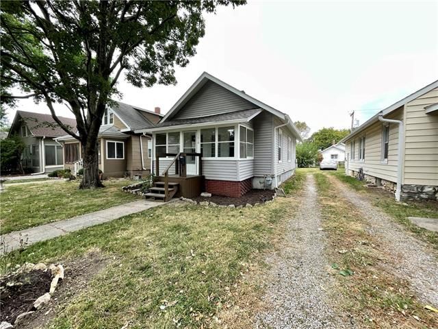 1010 E 21st Ave, Kansas City, MO 64116