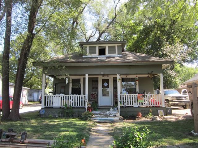 539 S Cedar Ave, Independence, MO 64053
