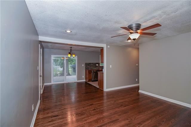 8506 Eastern Ave, Kansas City, MO 64138