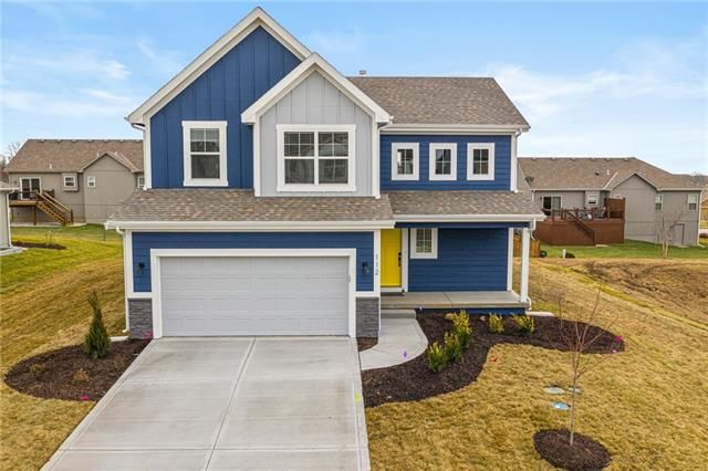 13303 W 180th Ter, Overland Park, KS 64083