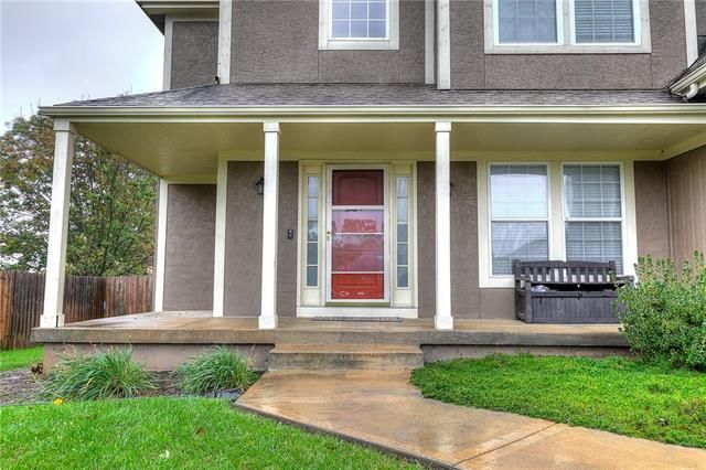 20741 W 224th St, Spring Hill, KS 66083
