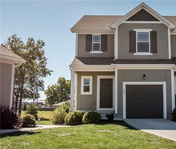 733 W Shawnee Ct, Gardner, KS 66030