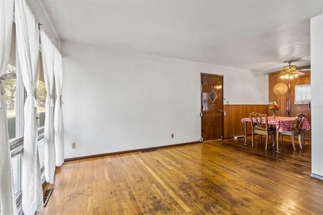 7509 E 52nd Ter, Kansas City, MO 64129