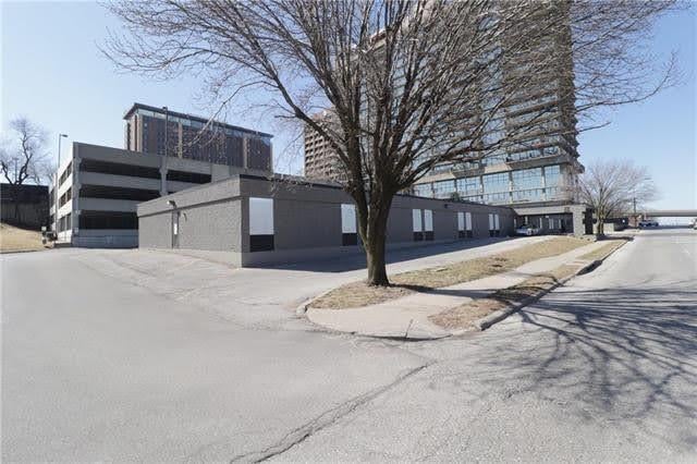 615 E 6th St, Kansas City, MO 64106