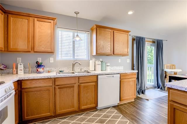 11515 N Lane Ave, Kansas City, MO 64157