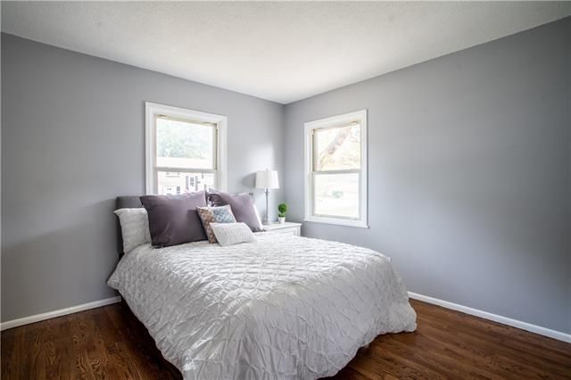 8733 E Bannister Ter, Kansas City, MO 64134