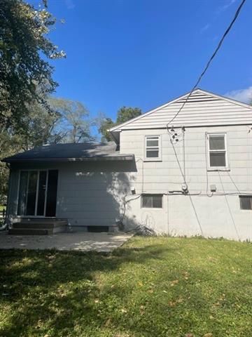 8311 E 110 St, Kansas City, MO 64134