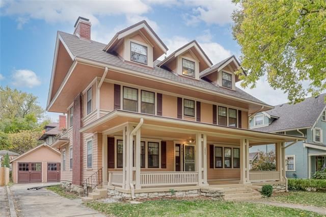 221 E 55 Ter, Kansas City, MO 64113