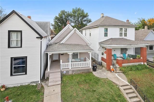 517 Splitlog Ave, Kansas City, KS 66101