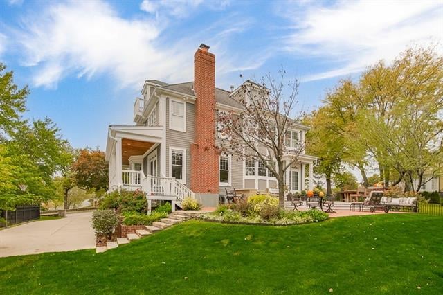 4541 Kenwood Ave, Kansas City, MO 64110