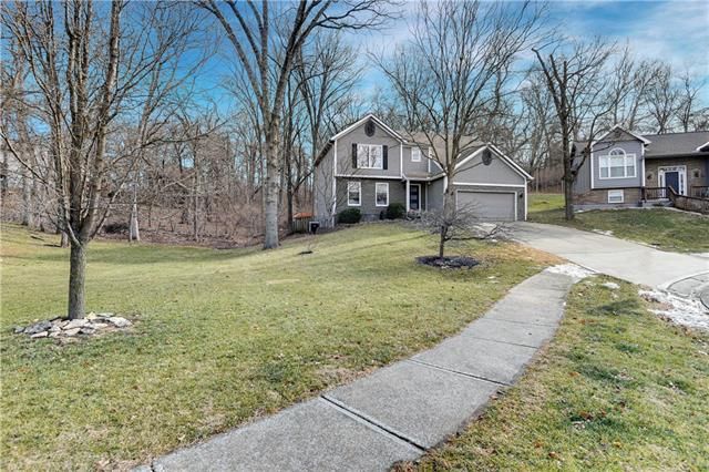 4503 NW Lakota Ct, Riverside, MO 64150