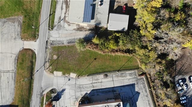 3715 Pickett Rd, St Joseph, MO 64503