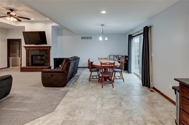 19620 E 6th Ter, Independence, MO 64056