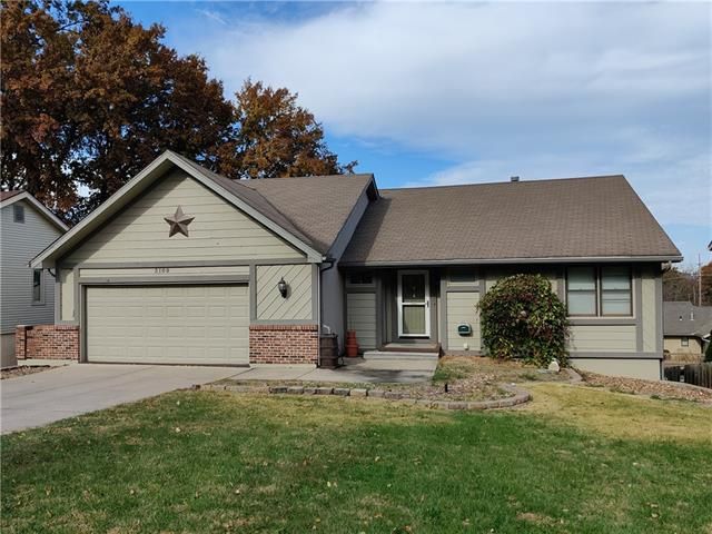 3108 71st St, Kansas City, MO 64119