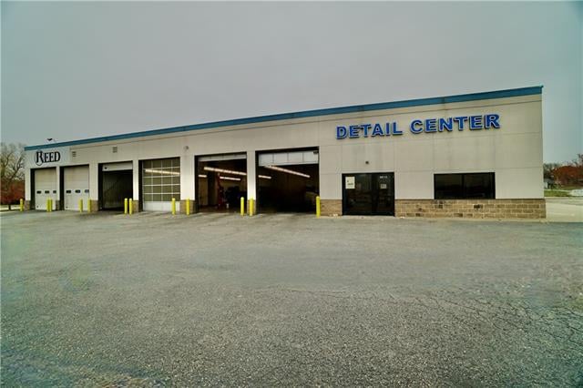 3417 12 S Belt Hw, St Joseph, MO 64503