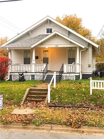 522 E 1st St, Maryville, MO 64468
