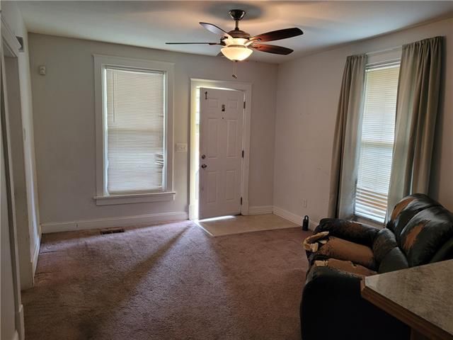 3208 Smart Ave, Kansas City, MO 64124