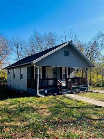 5735 Wabash St, Kansas City, MO 64130