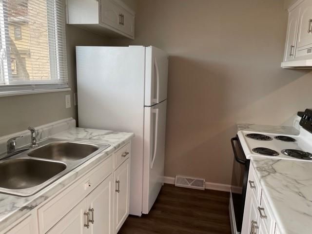 11619 Richmond Ave, Kansas City, MO 64134