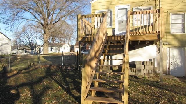 6330 S Benton Ave, Kansas City, MO 64132