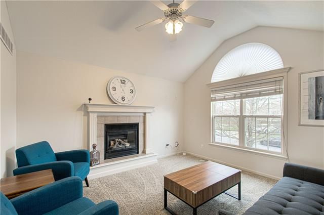 11207 N Ditman Ave, Kansas City, MO 64157