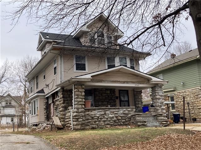 2949 E 29th St, Kansas City, MO 64128