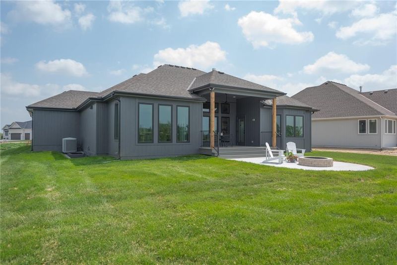 4400 Aspen Dr, Basehor, KS 66007