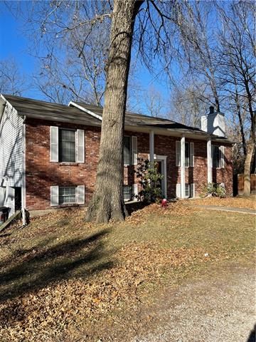 228 Venice Ave, Richmond, MO 64085