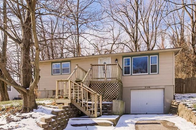 5108 NW Merrimac Ave, Riverside, MO 64150