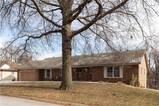 2015 N 88th St, Kansas City, KS 66109